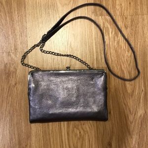 Crossbody bag